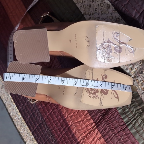 FREE PEOPLE* Brady shoe bootie ankle boot leather block heel buckle detail sz 39 - Picture 13 of 17